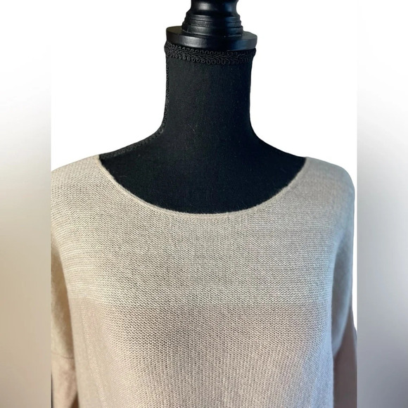 Vince 100% Cashmere Neutrals Colorblock Ombré Lightweight Sweater Blush Ivory S - Picture 2 of 11